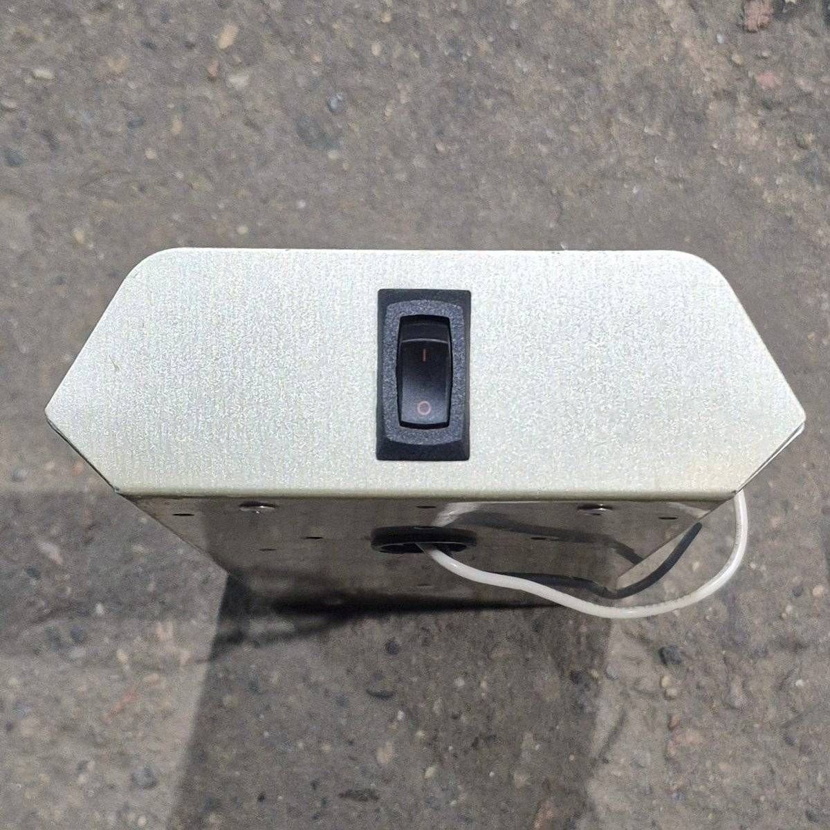 Used Thin-Lite Dual Fluorescent Light Fixture - Model 130CI - Young Farts RV Parts