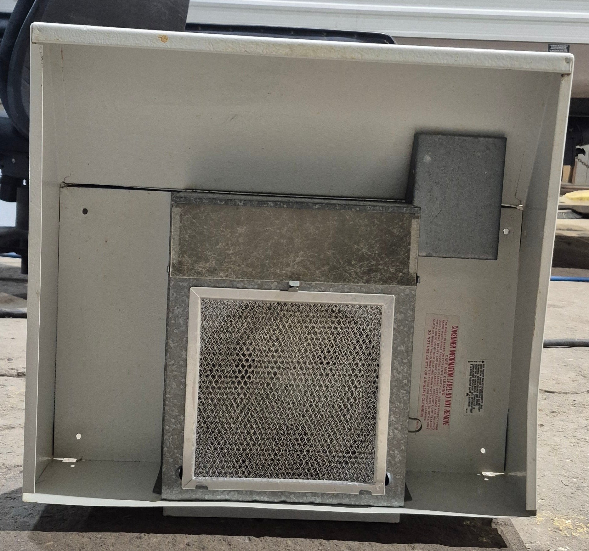 Used Ventline RV Range Hood Fan CC0317 - 02 - Young Farts RV Parts