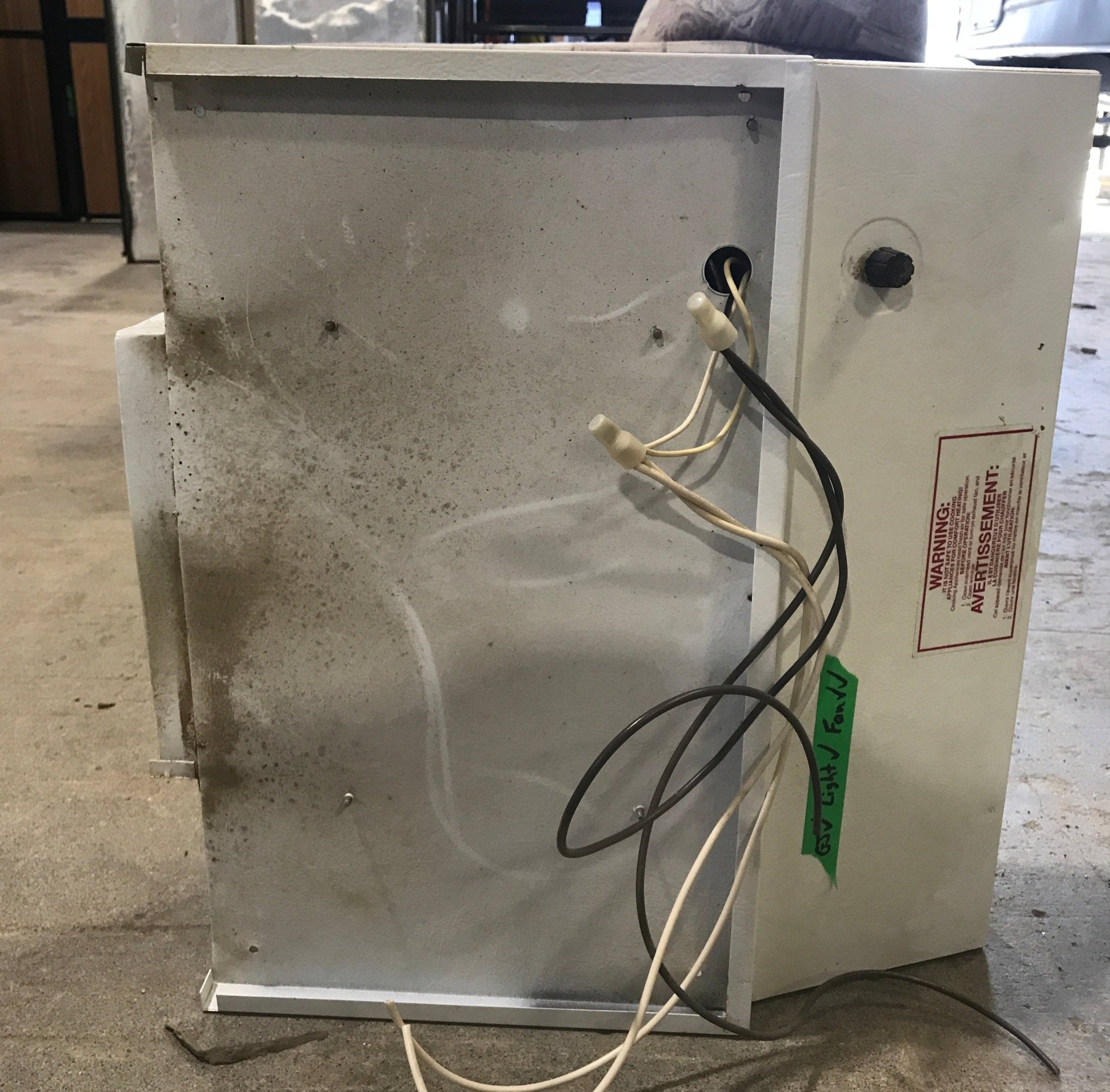 Used Ventline RV Range Hood Fan CC316 - 1 - Young Farts RV Parts