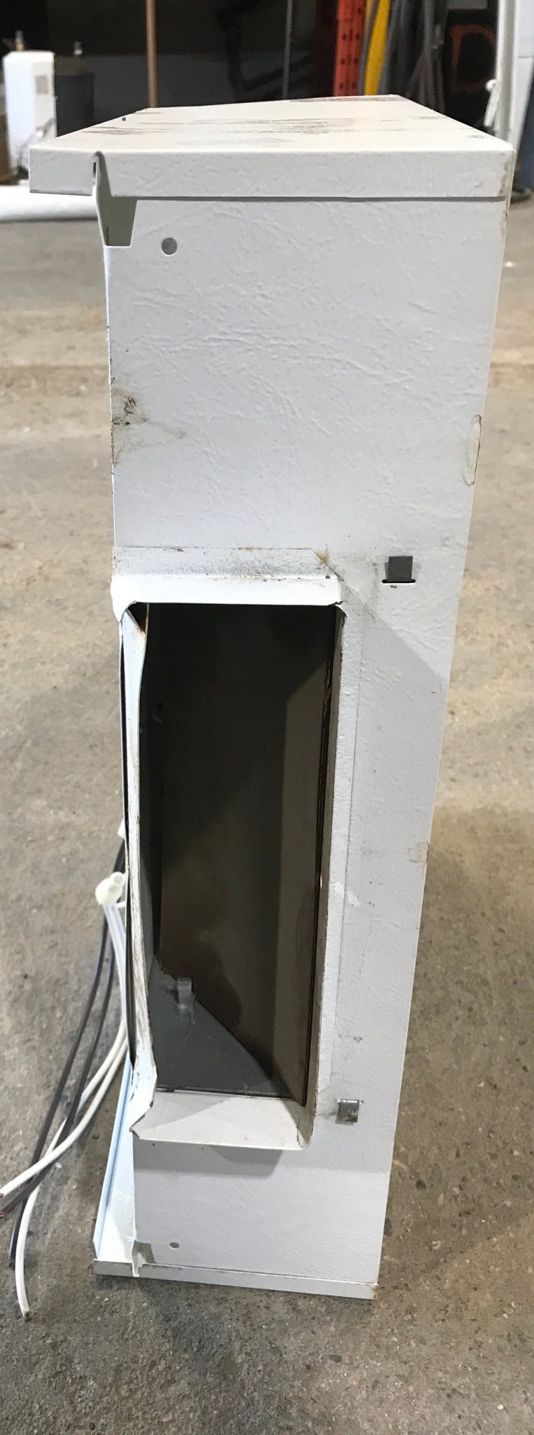 Used Ventline RV Range Hood Fan CC317 - 2 - Young Farts RV Parts