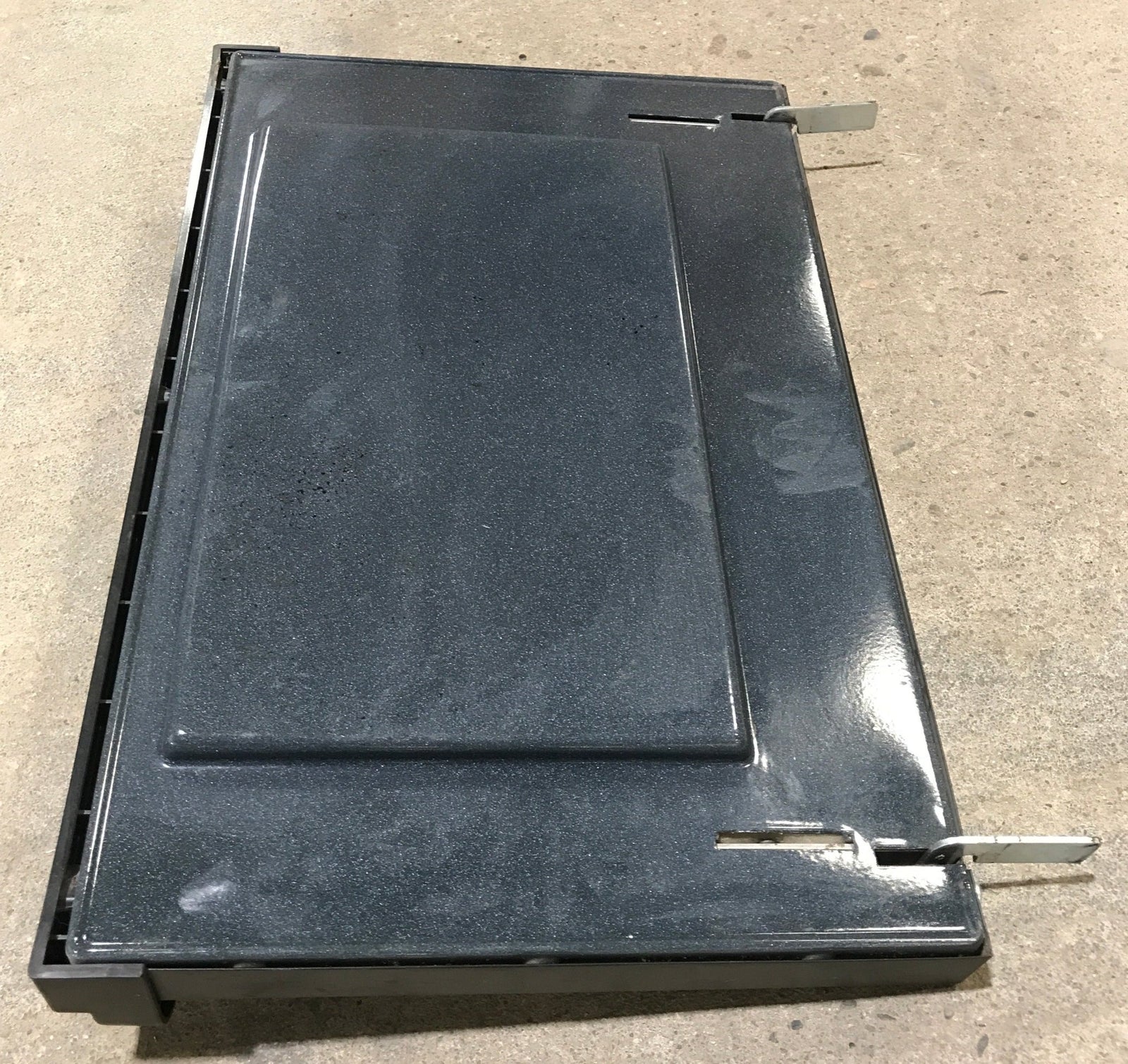 USED WEDGEWOOD STOVE DOOR 51850 21