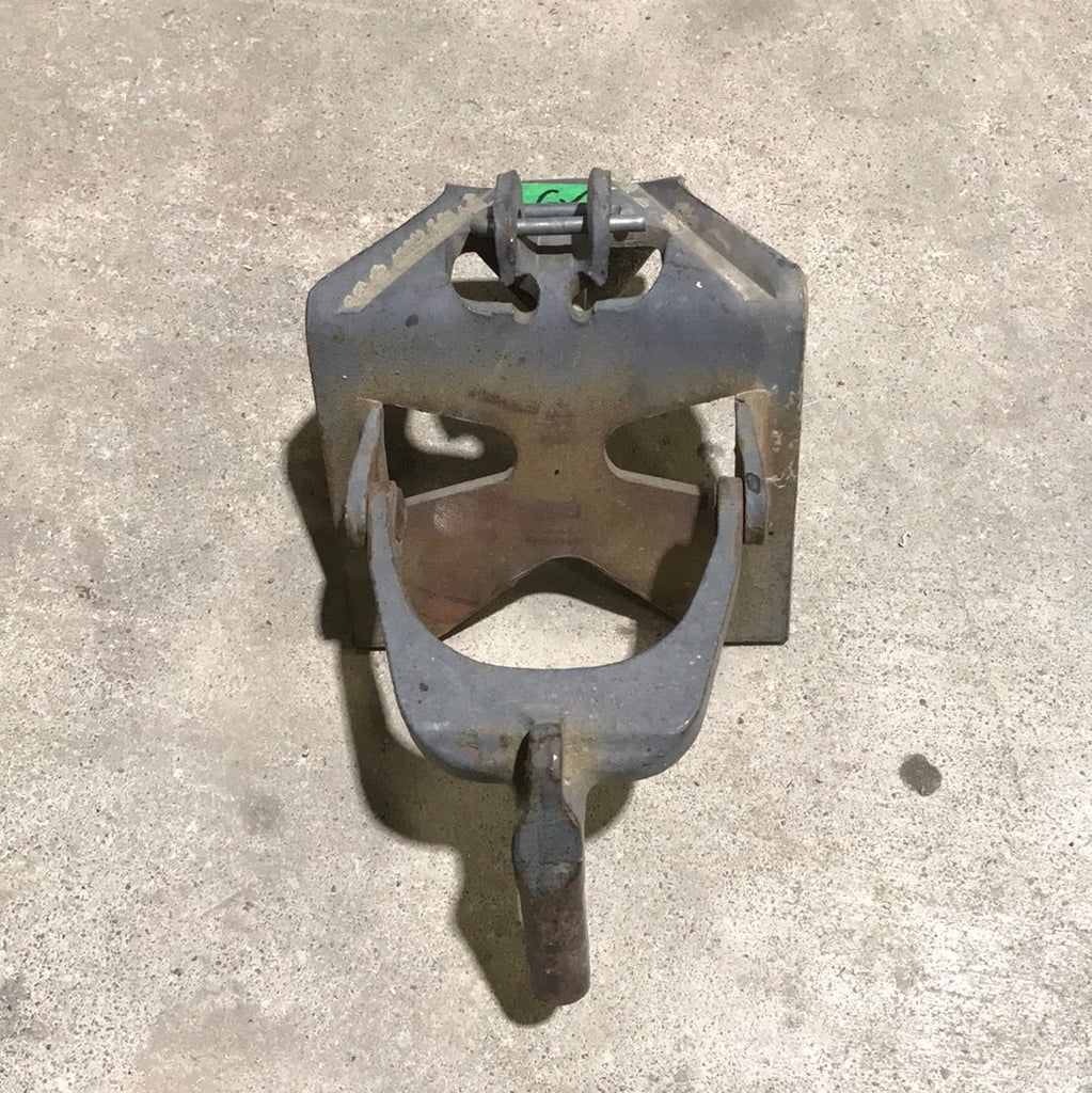 Used Weight Distribution Hook Up Bracket - Young Farts RV Parts