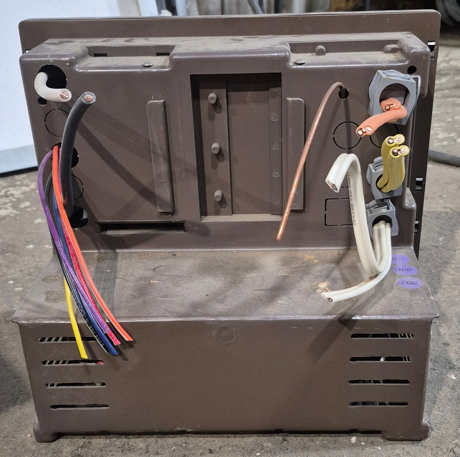 Used WFCO Converter, 30 AMP - WF - 8945AN - Young Farts RV Parts