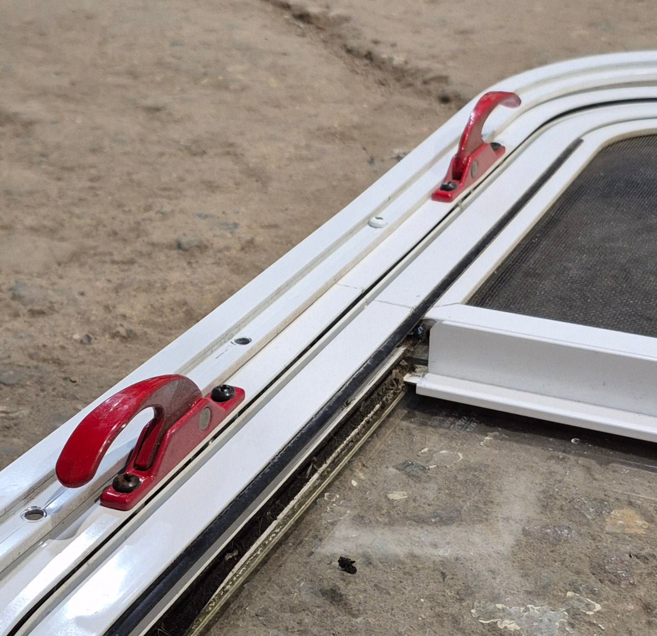 Used White Radius Emergency Opening Window : 25 1/2" W x 19 1/2" H x 1 1/4" D - Young Farts RV Parts