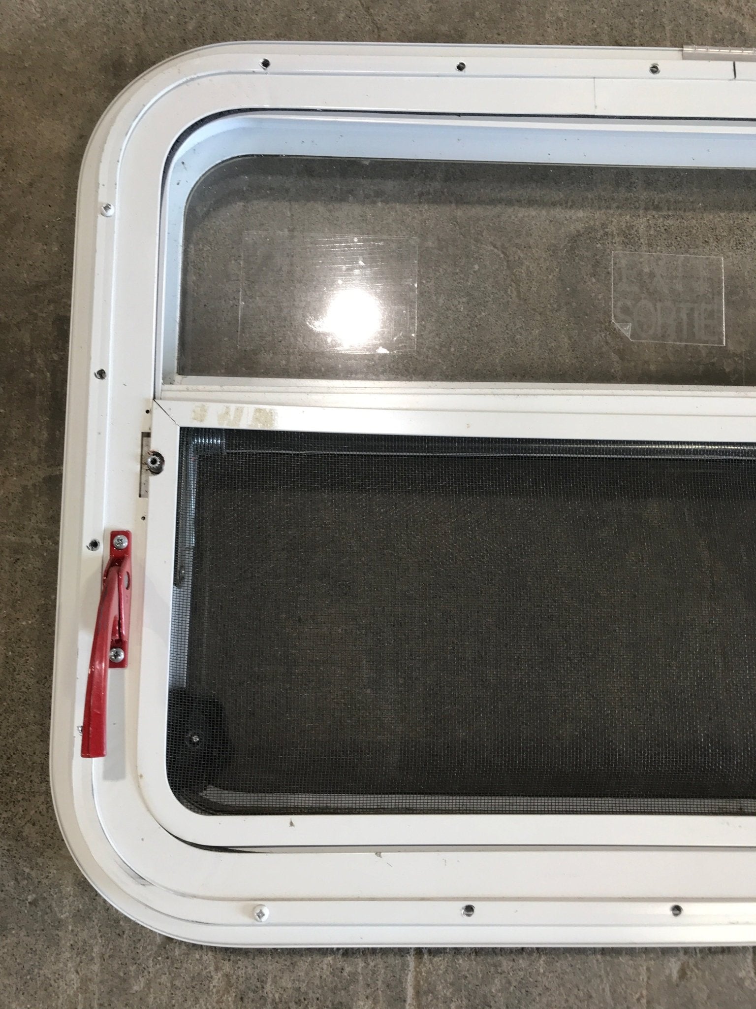 Used White Radius Emergency Opening Window : 29 1/4" W x 19 1/2" H x 1 1/2" D - Young Farts RV Parts