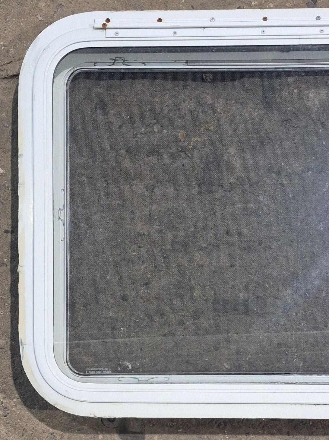 Used White Radius Emergency Opening Window : 29 1/4" W x 21 1/4" H x 1 7/8" D - Young Farts RV Parts