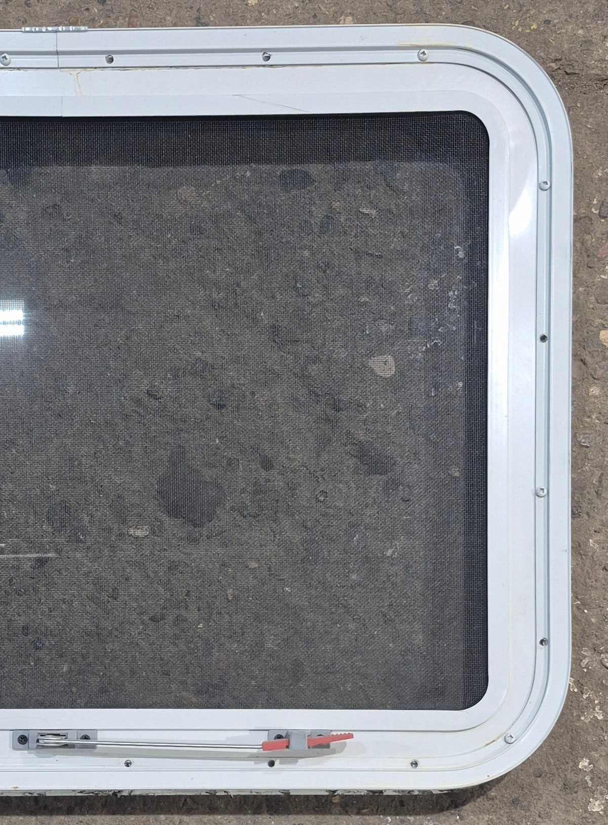 Used White Radius Emergency Opening Window : 29 1/4" W x 21 1/4" H x 1 7/8" D - Young Farts RV Parts