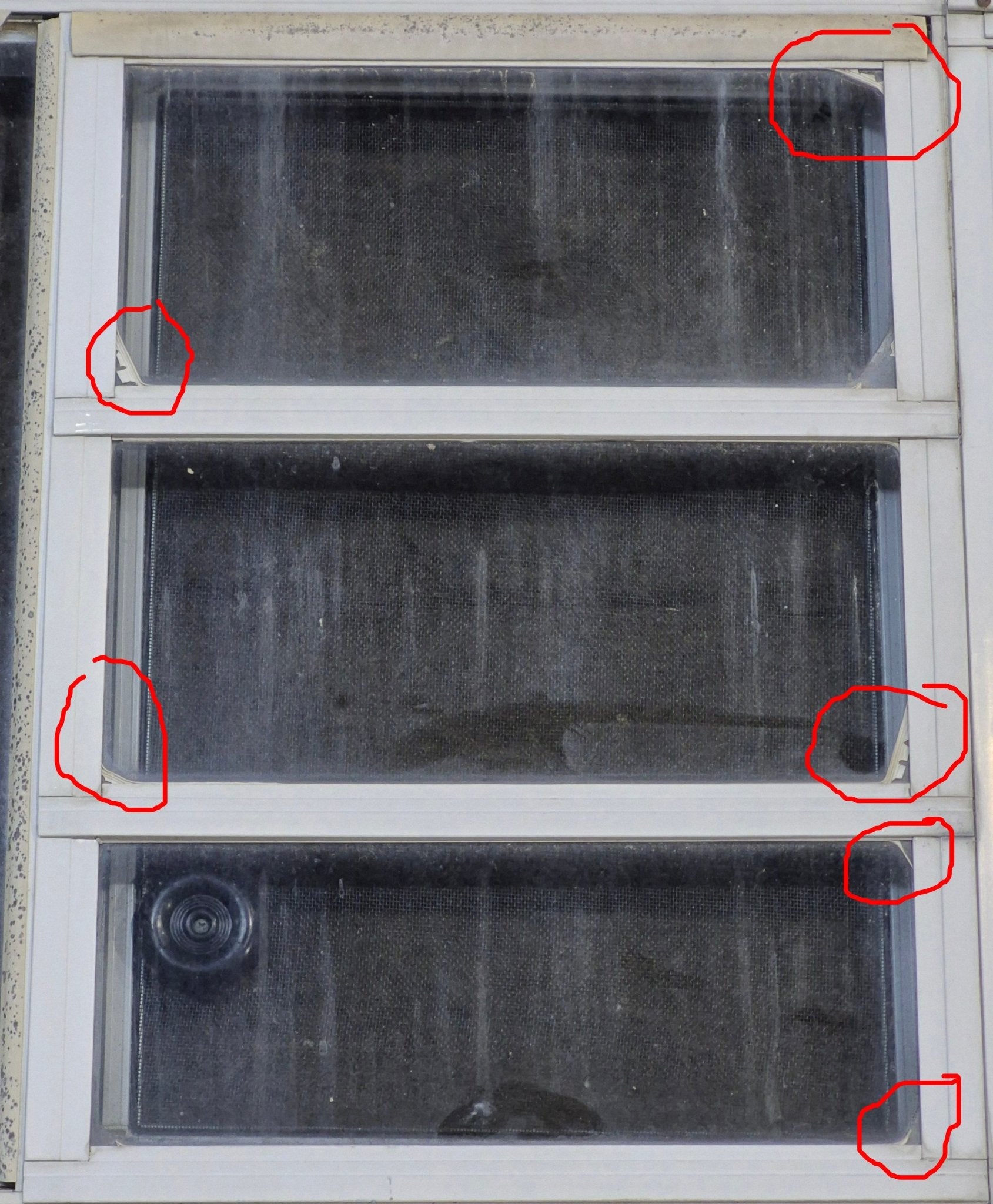 Used White Radius Emergency Opening Window : 47 1/4" W x 21 1/4" H x 1 7/8" D - Young Farts RV Parts