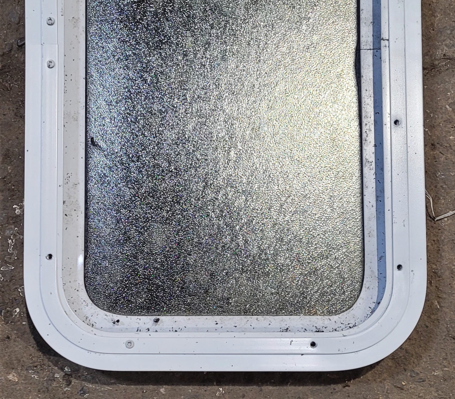 Used White Radius Non Opening Window : 13 1/2