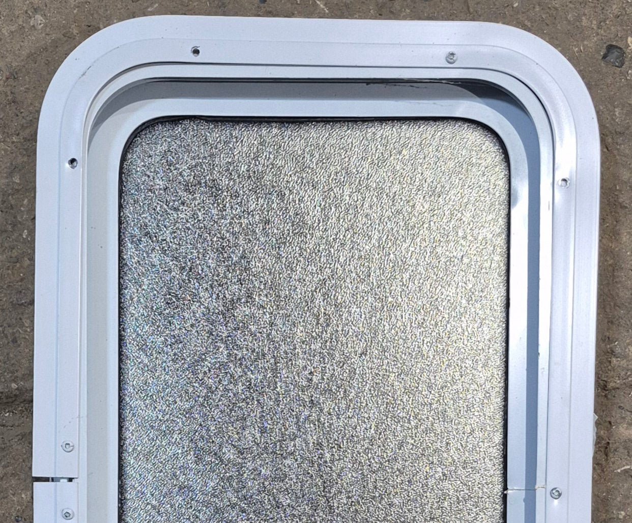 Used White Radius Non Opening Window : 13 1/2" W x 23 1/2" H x 1 7/8" D - Young Farts RV Parts