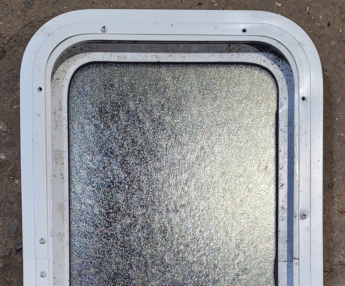 Used White Radius Non Opening Window : 13 1/2