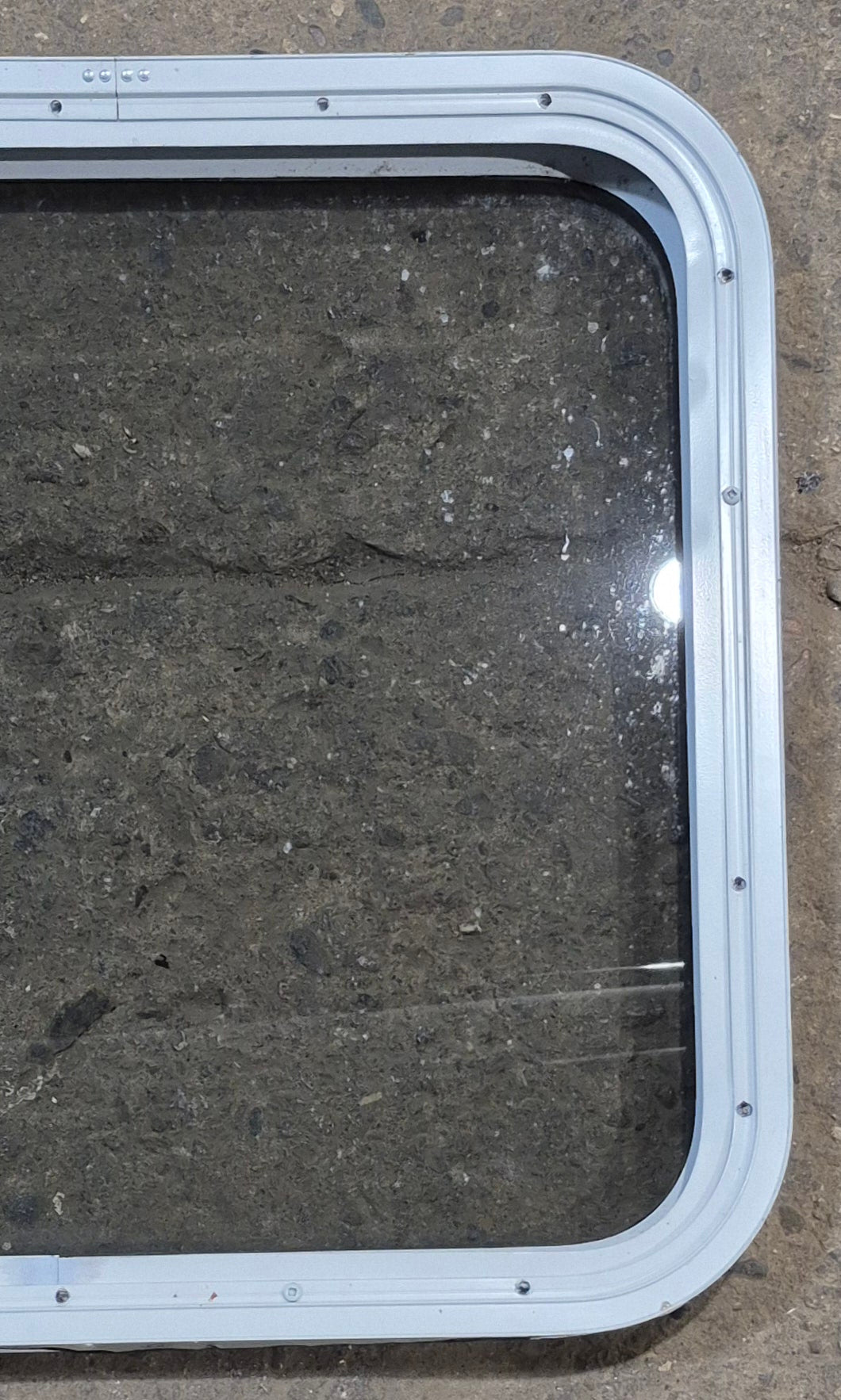 Used White Radius Non Opening Window : 23 1/2