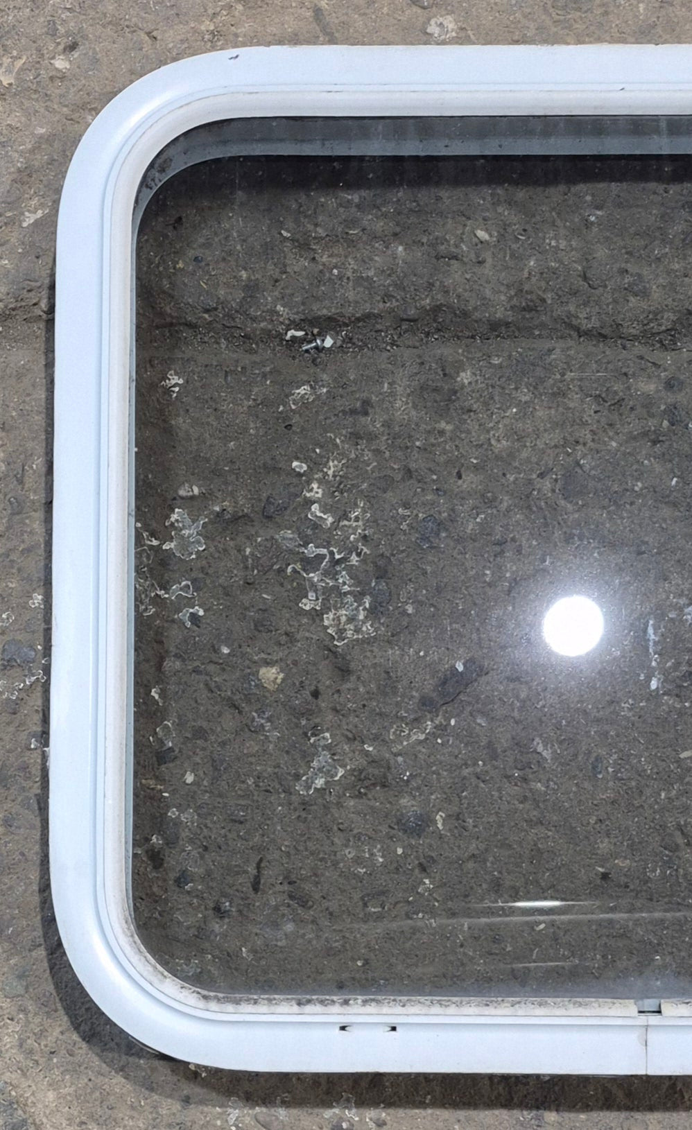 Used White Radius Non Opening Window : 23 1/2
