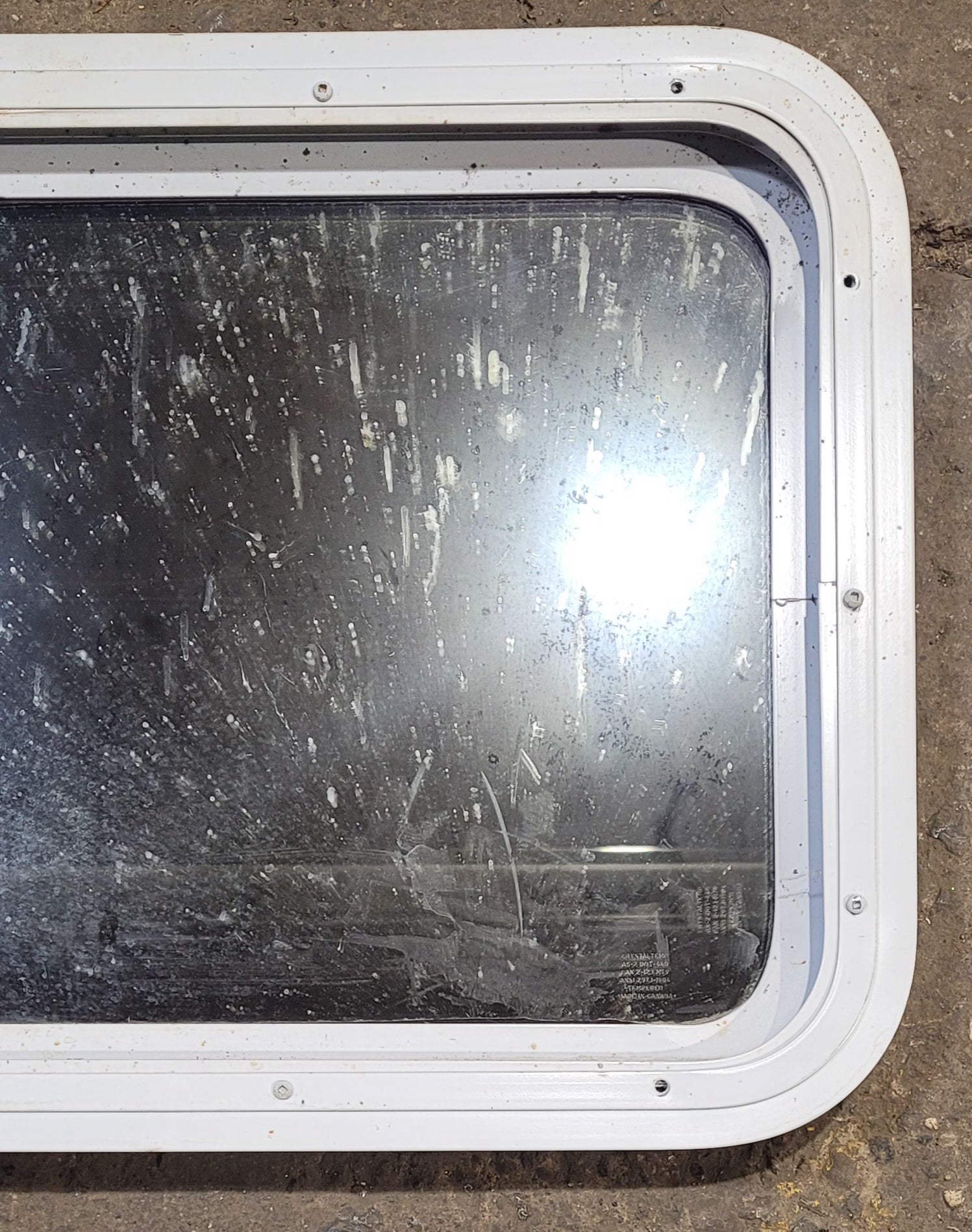 Used White Radius Non Opening Window : 24