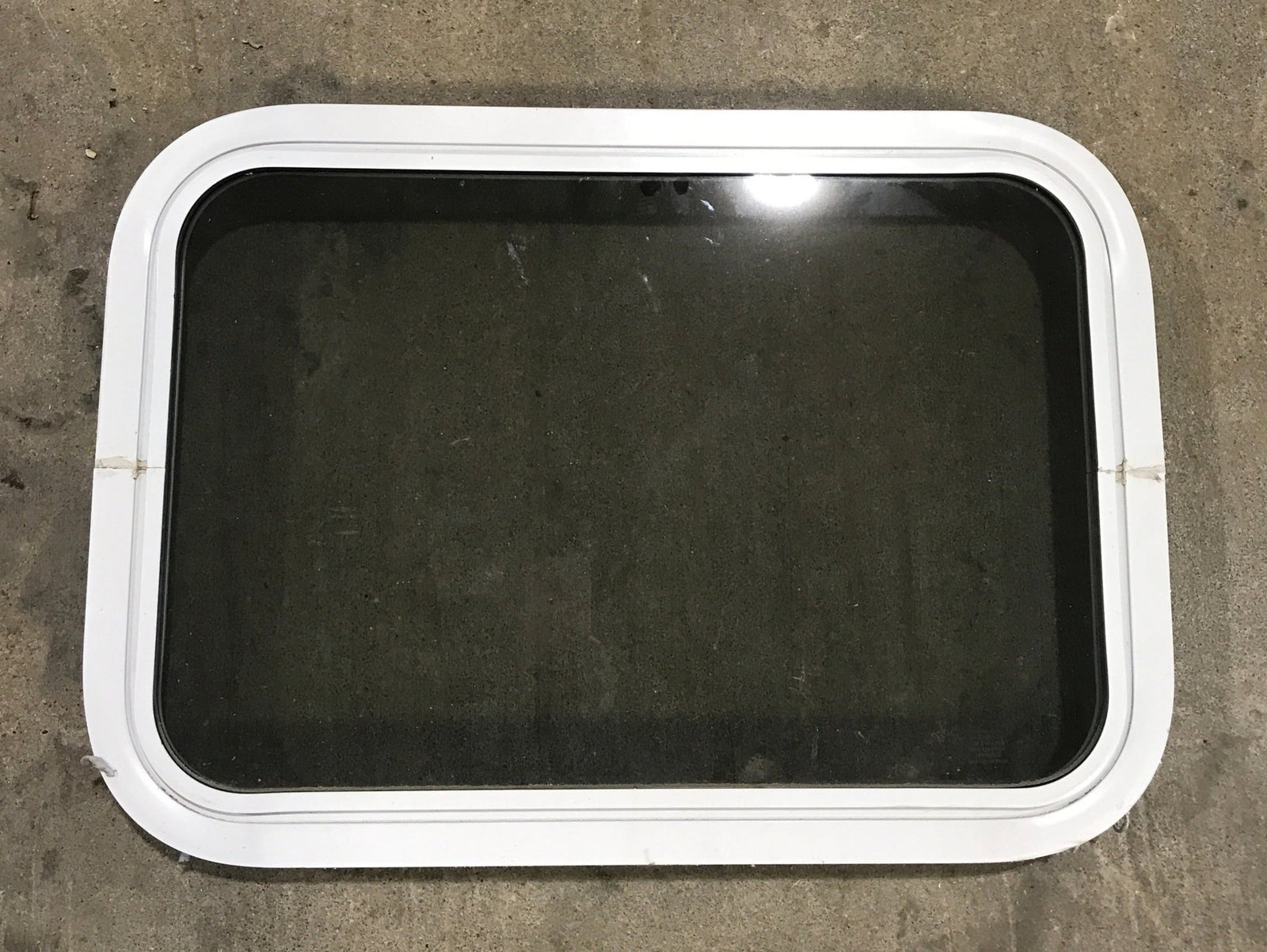Used White Radius Non Opening Window : 24