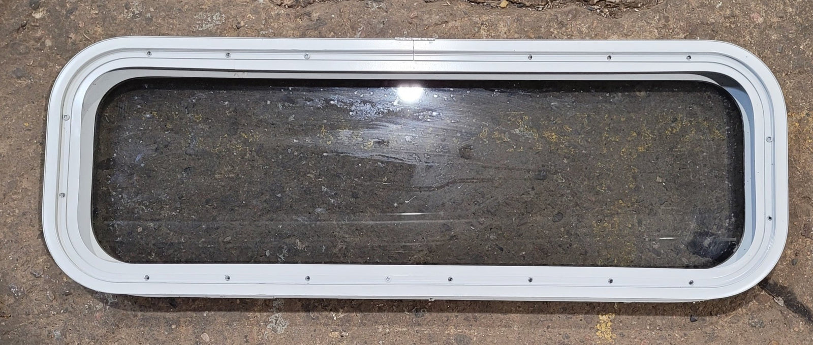 Used White Radius Non Opening Window : 35 1/2