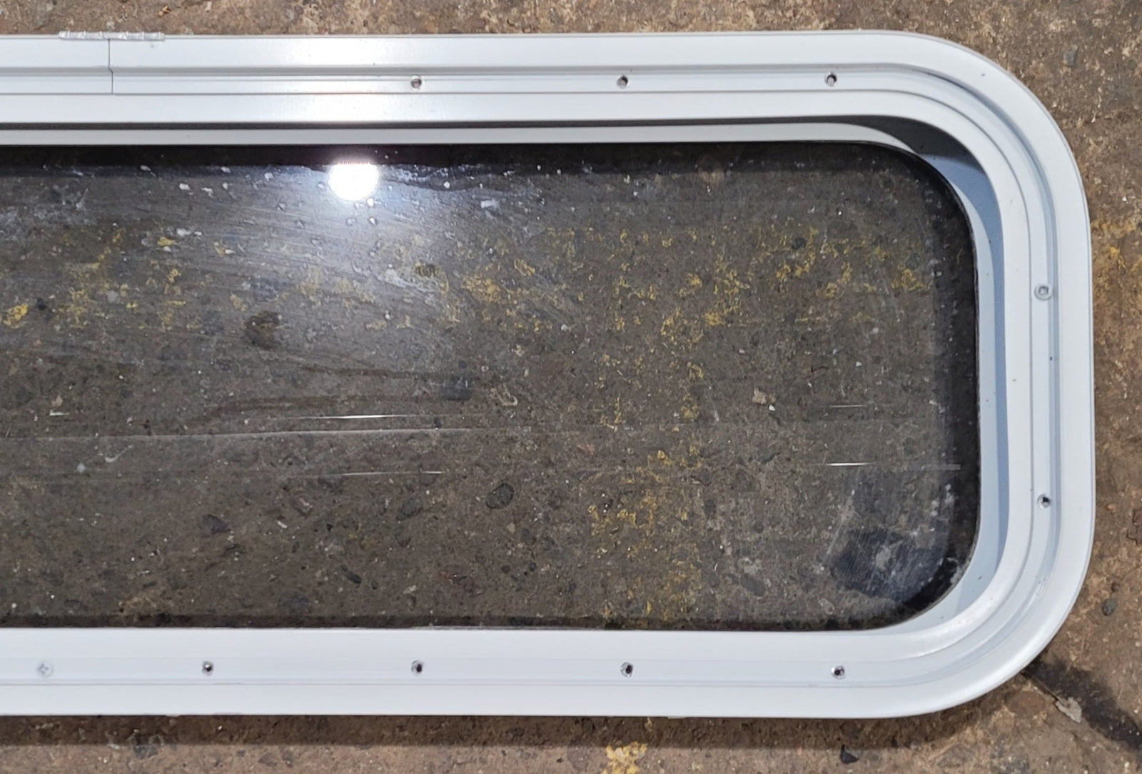 Used White Radius Non Opening Window : 35 1/2