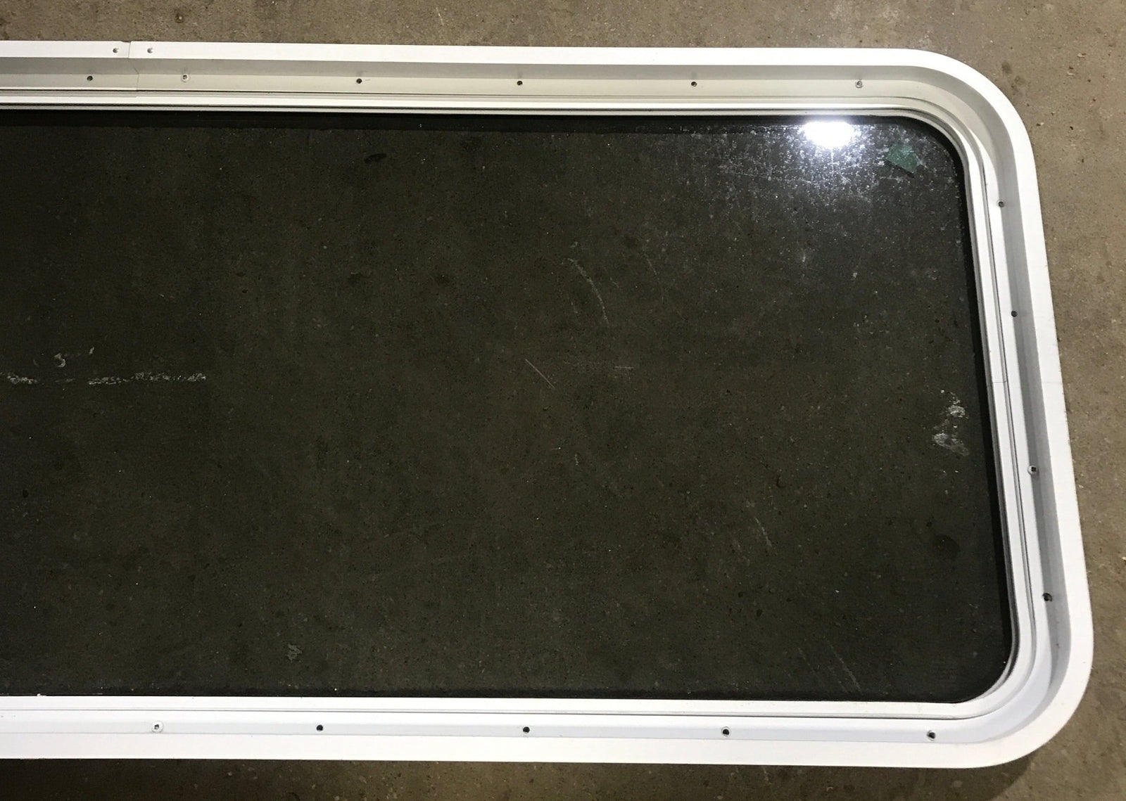Used White Radius Non Opening Window : 60