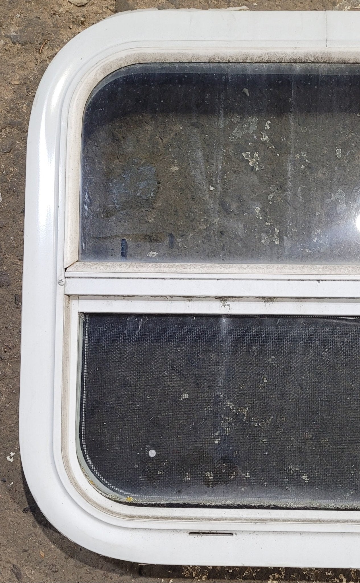Used White Radius Opening Window : 17 1/2