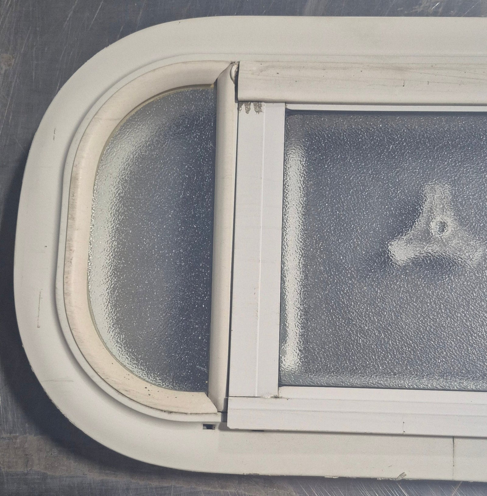Used White Radius Opening Window : 17 1/2