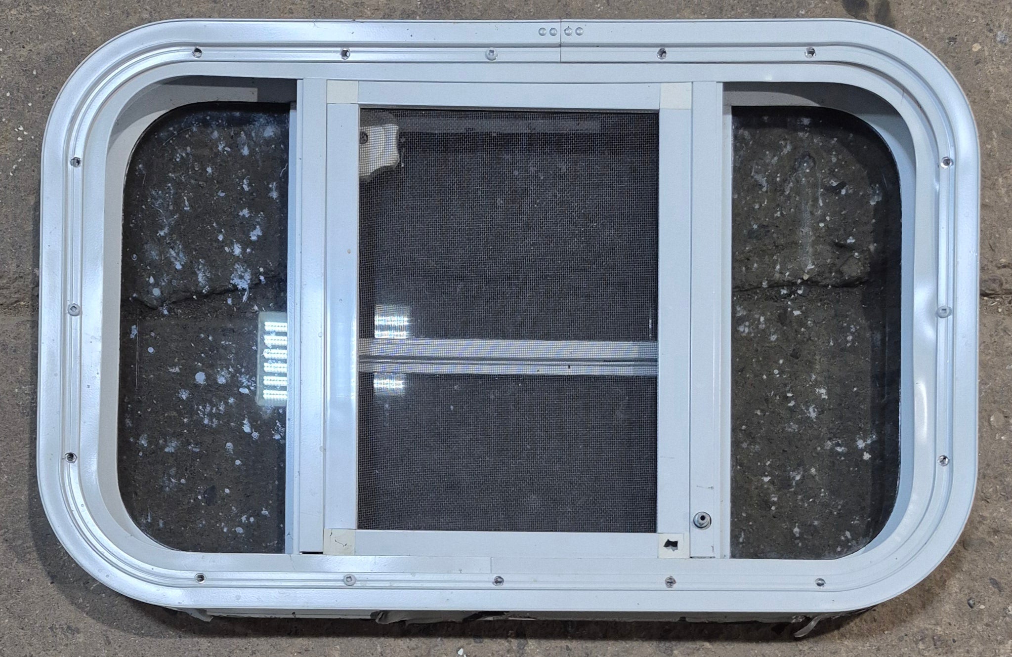 Used White Radius Opening Window : 23 1/4" W x 14 1/2" H x 1 7/8" D - Young Farts RV Parts