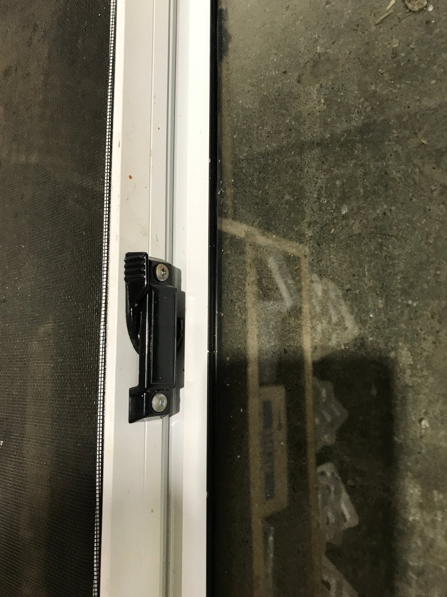 Used White Radius Opening Window : 24 1/2" W x 21 1/2" H x 1 7/8" D - Young Farts RV Parts