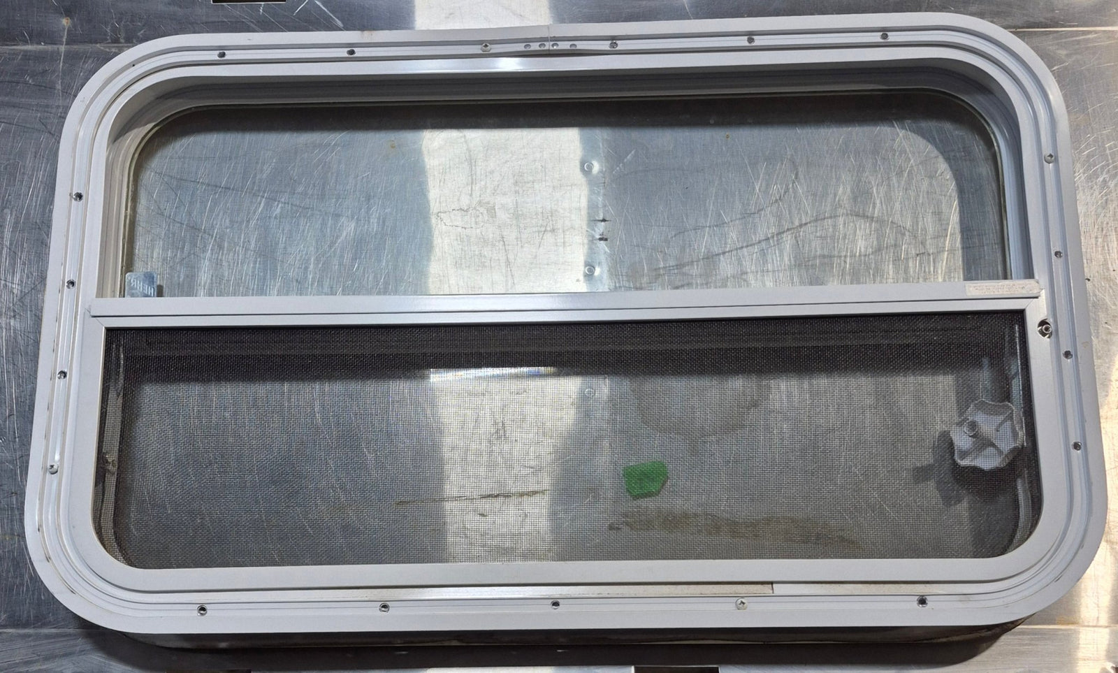 Used White Radius Opening Window : 29 1/2