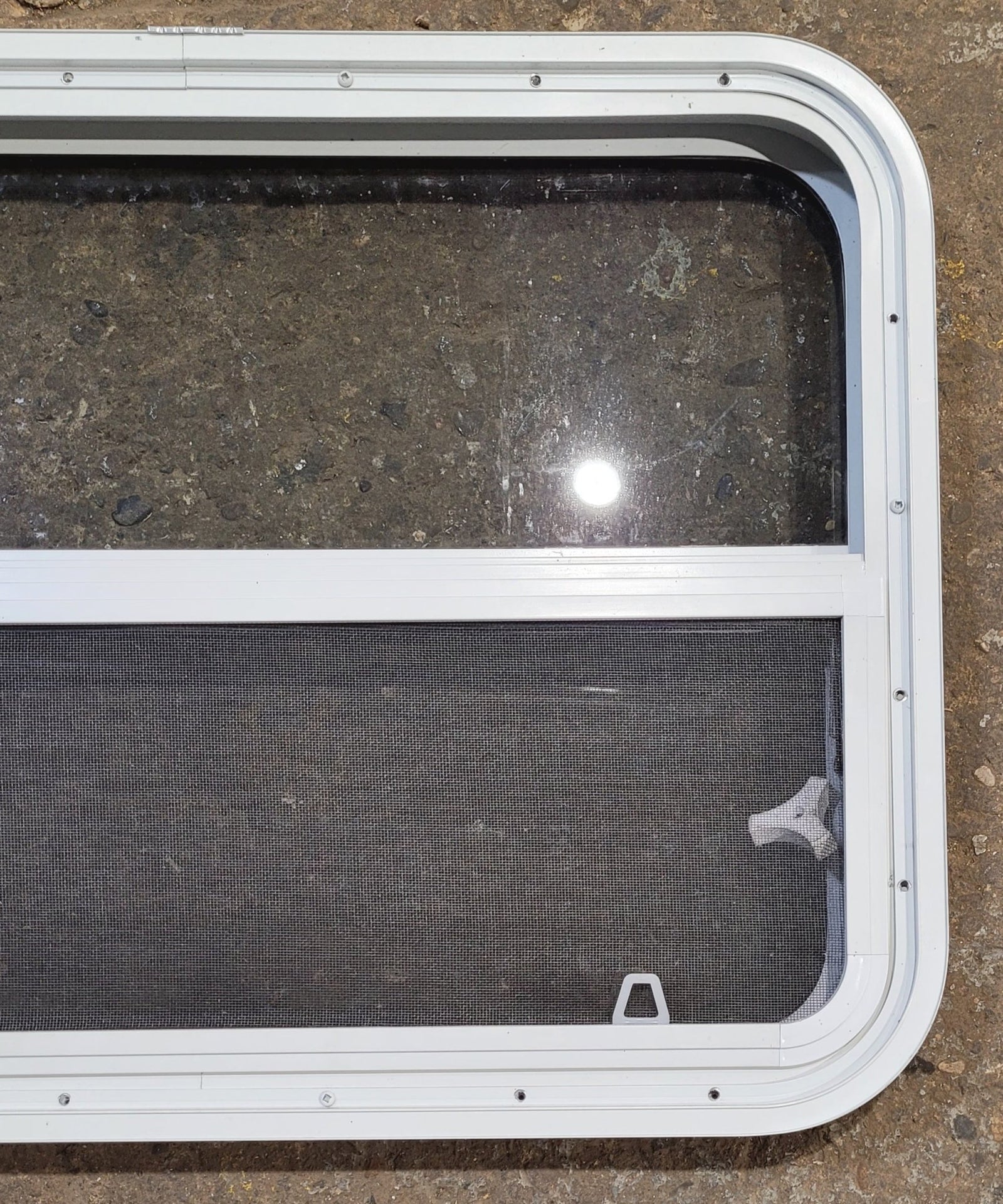 Used White Radius Opening Window : 29 1/2