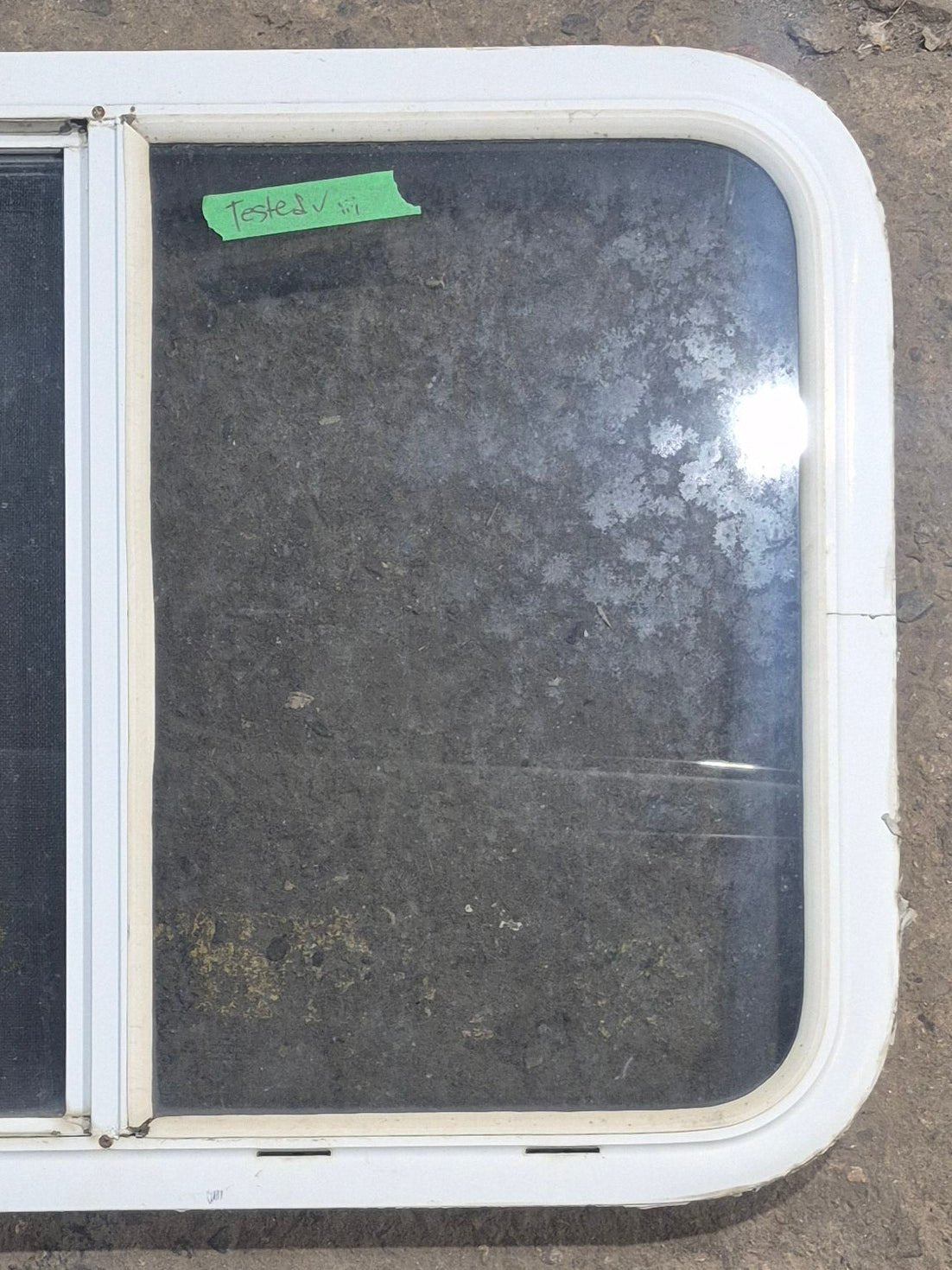 Used White Radius Opening Window : 29 1/2