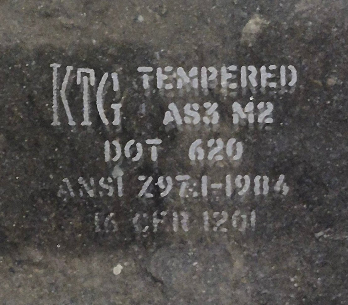 Used White Radius Opening Window : 29 1/4