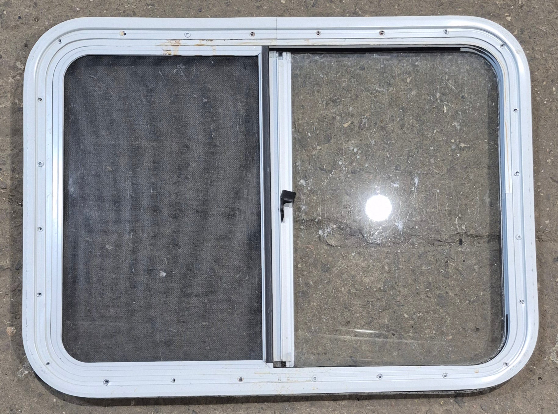 Used White Radius Opening Window : 29 1/4" W x 21 1/2" H x 1 1/4" D - Young Farts RV Parts