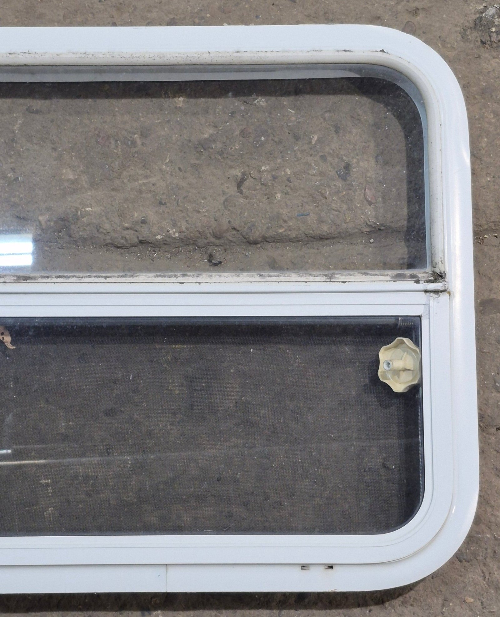 Used White Radius Opening Window : 29 1/4
