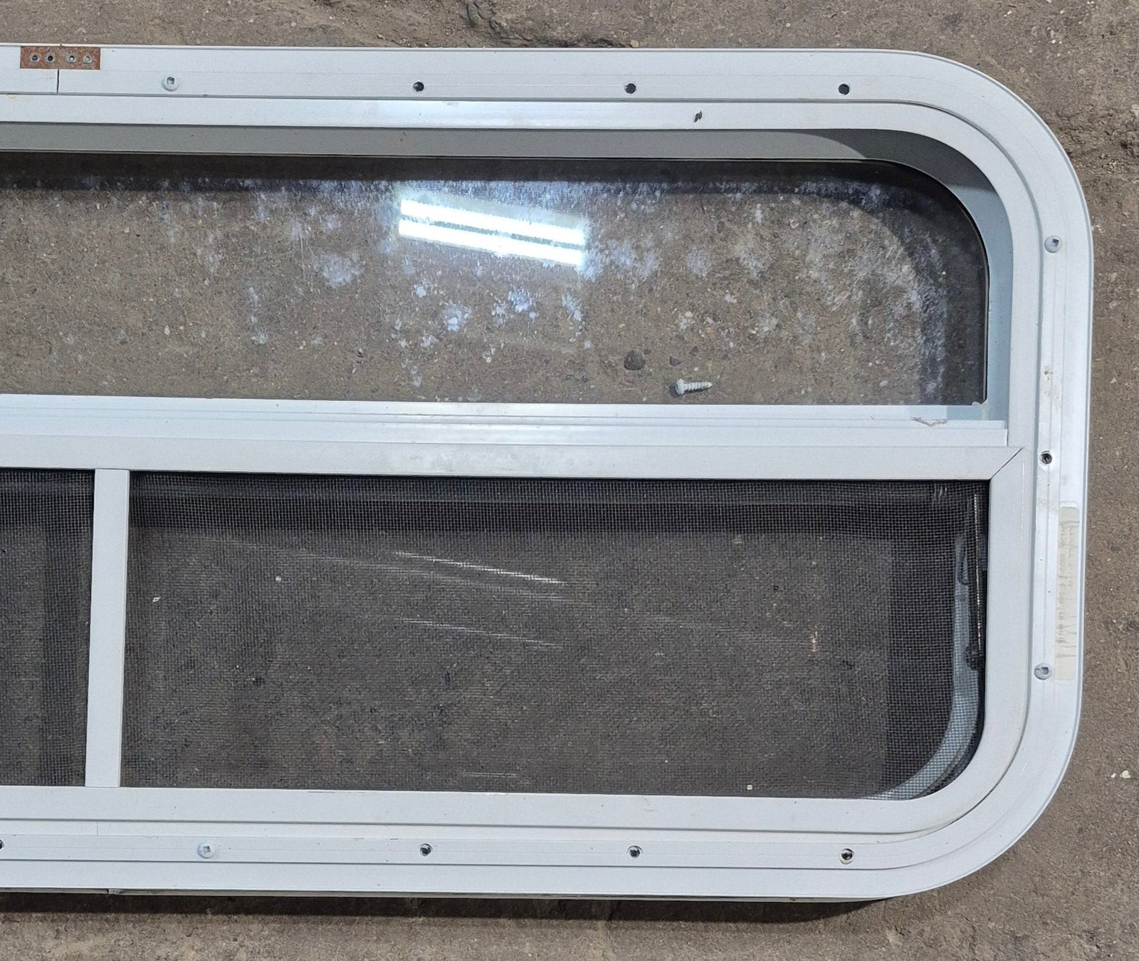 Used White Radius Opening Window : 35 1/2