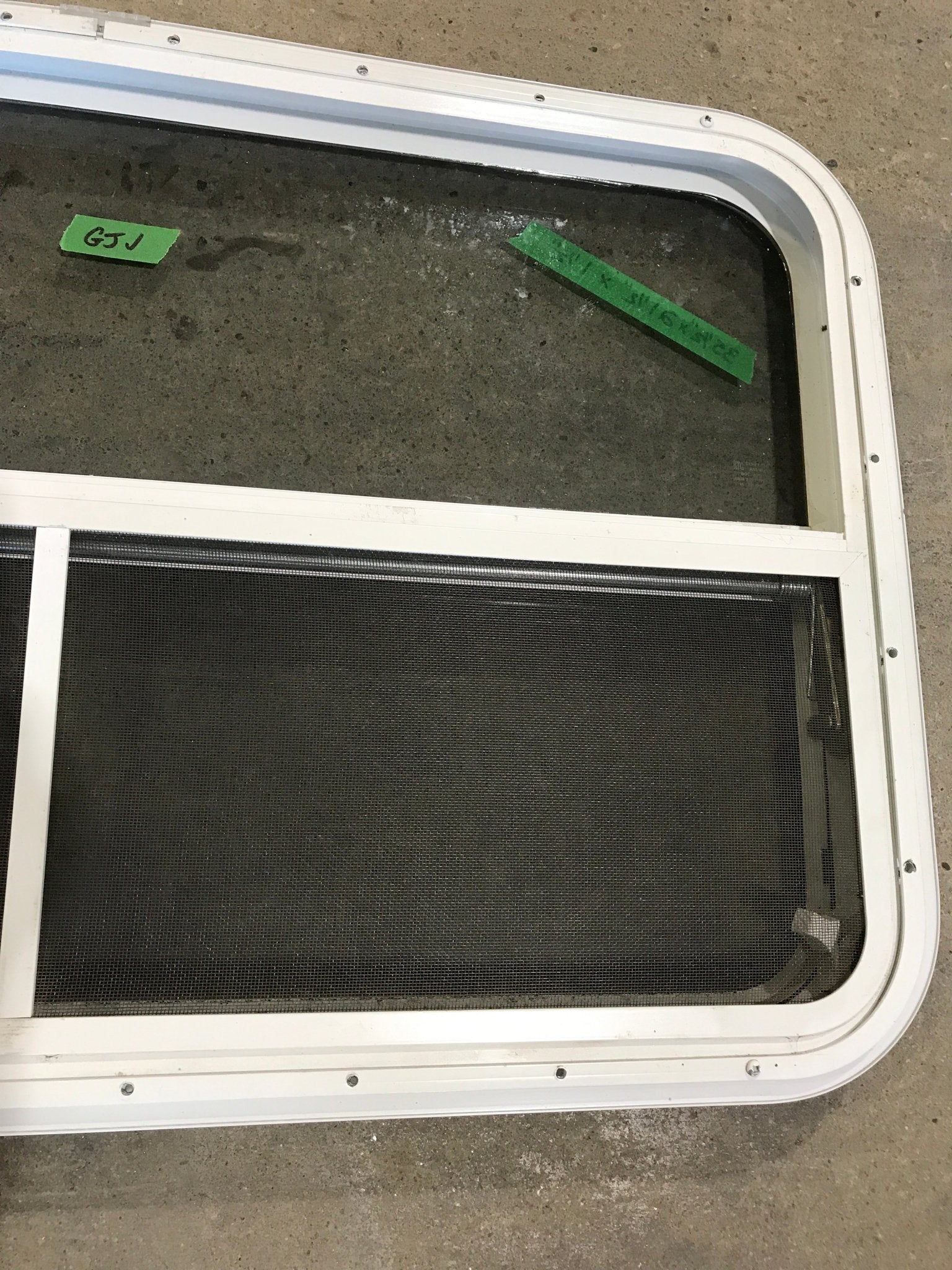 Used White Radius Opening Window : 35 1/2