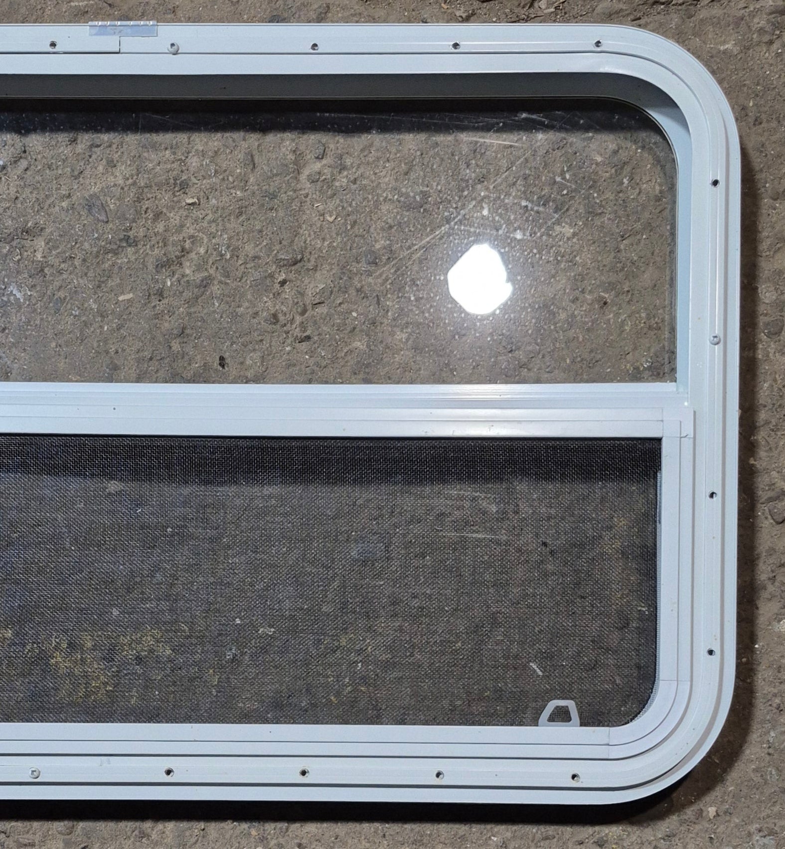 Used White Radius Opening Window : 35 1/2