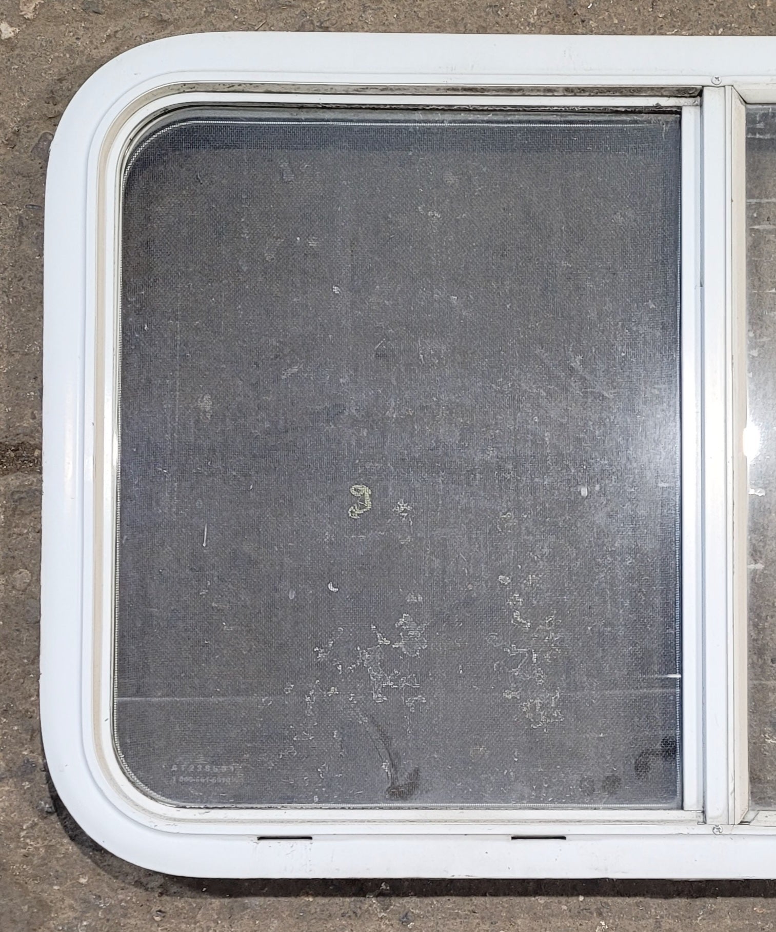 Used White Radius Opening Window : 35 1/2