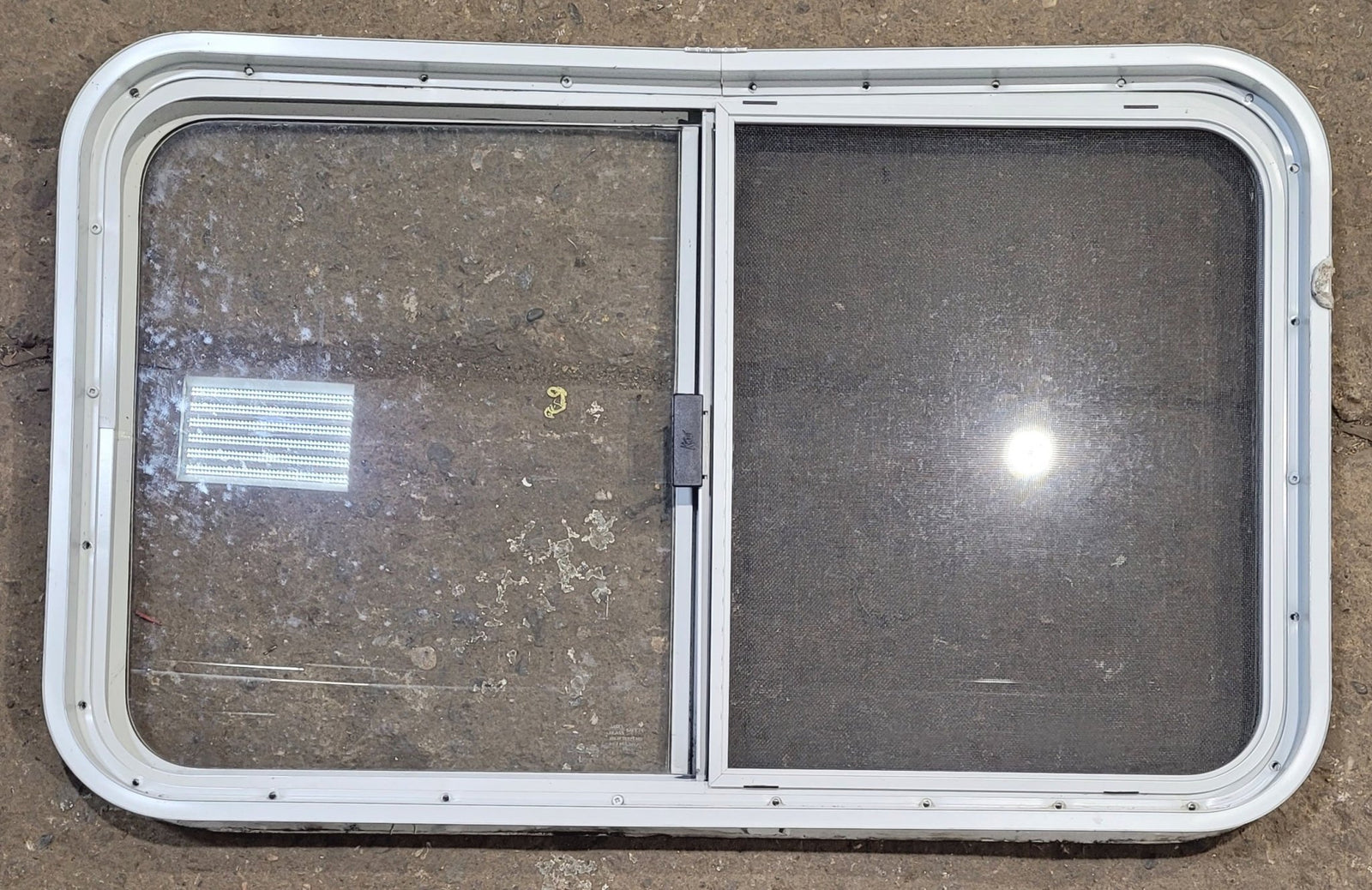 Used White Radius Opening Window : 35 1/2