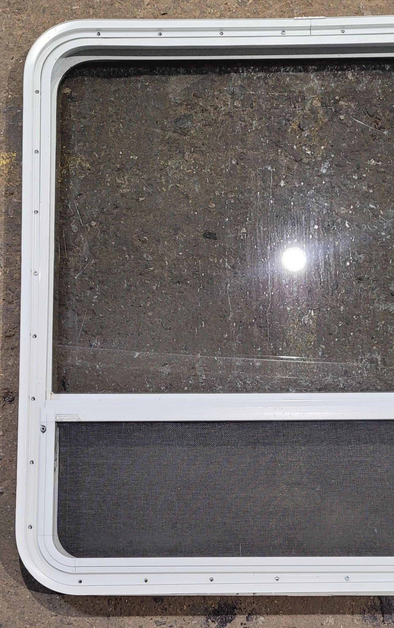 Used White Radius Opening Window : 35 1/2