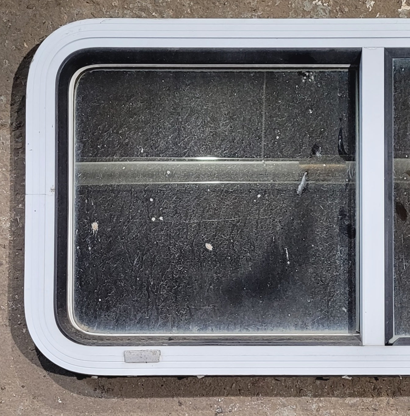 Used White Radius Opening Window : 36