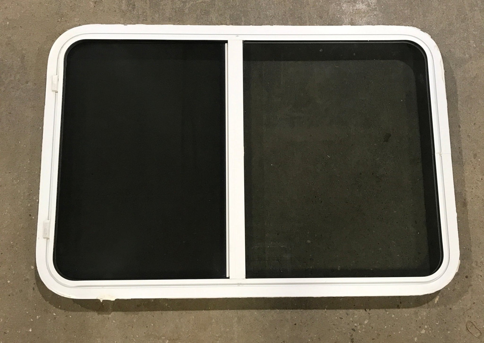 Used White Radius Opening Window : 39 1/2