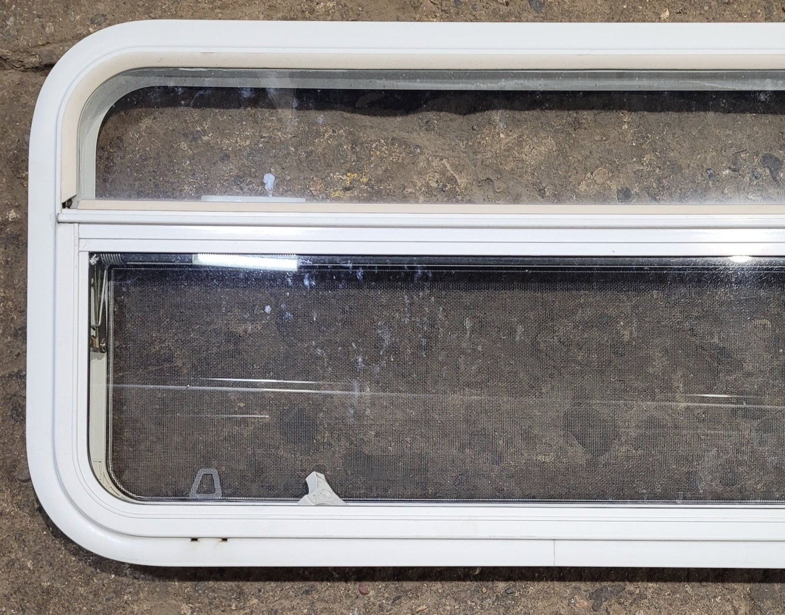 Used White Radius Opening Window : 41 1/4