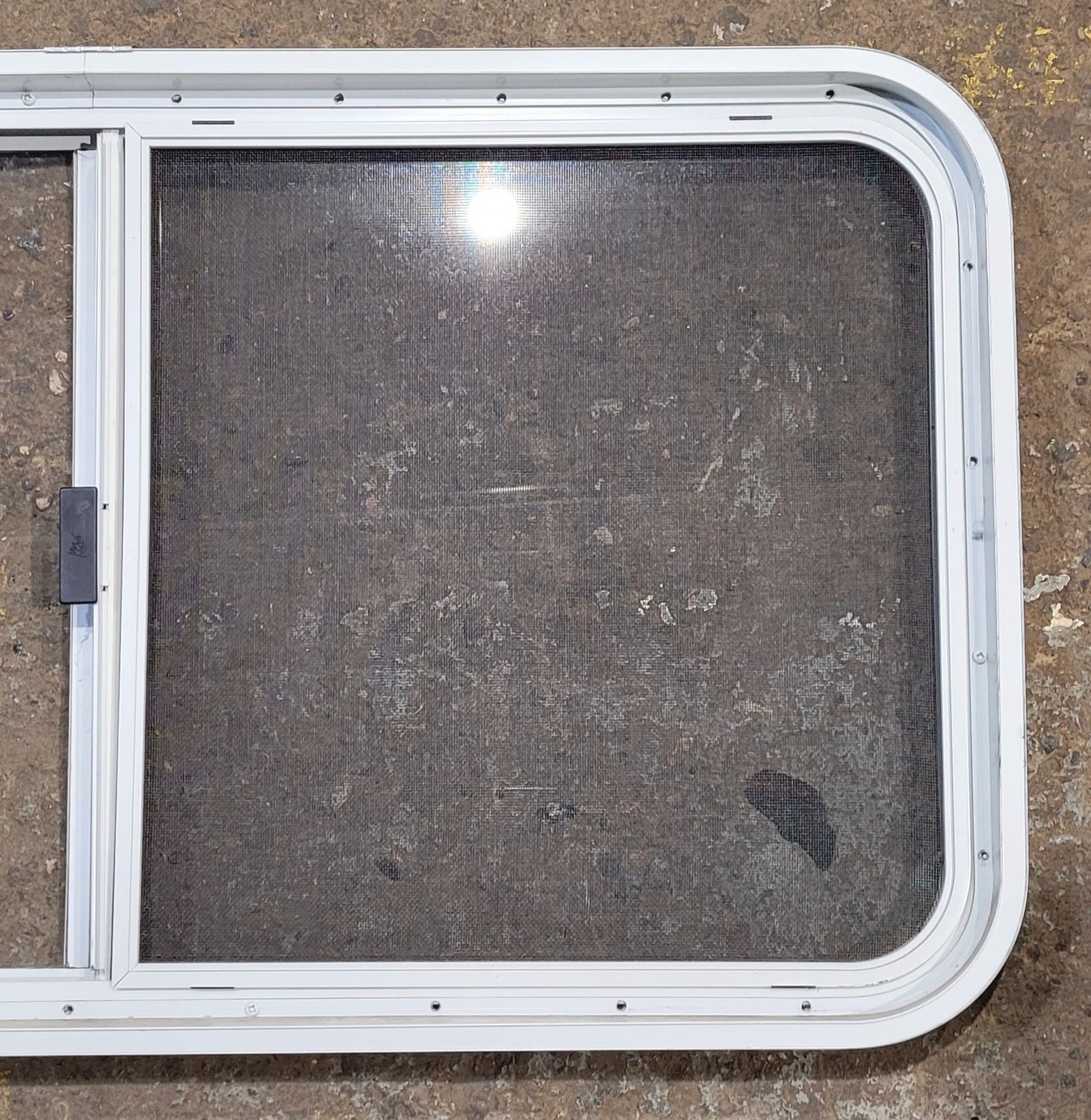 Used White Radius Opening Window : 41 1/4