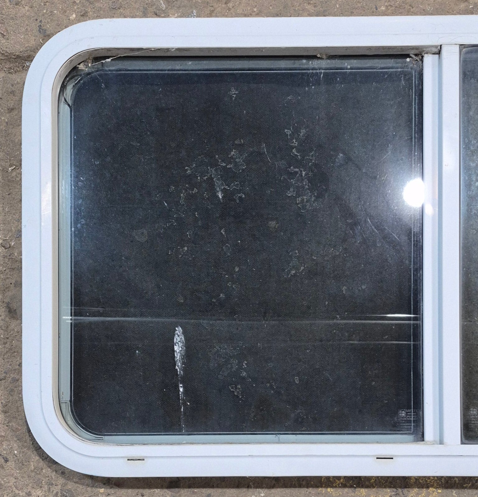 Used White Radius Opening Window : 41 1/4