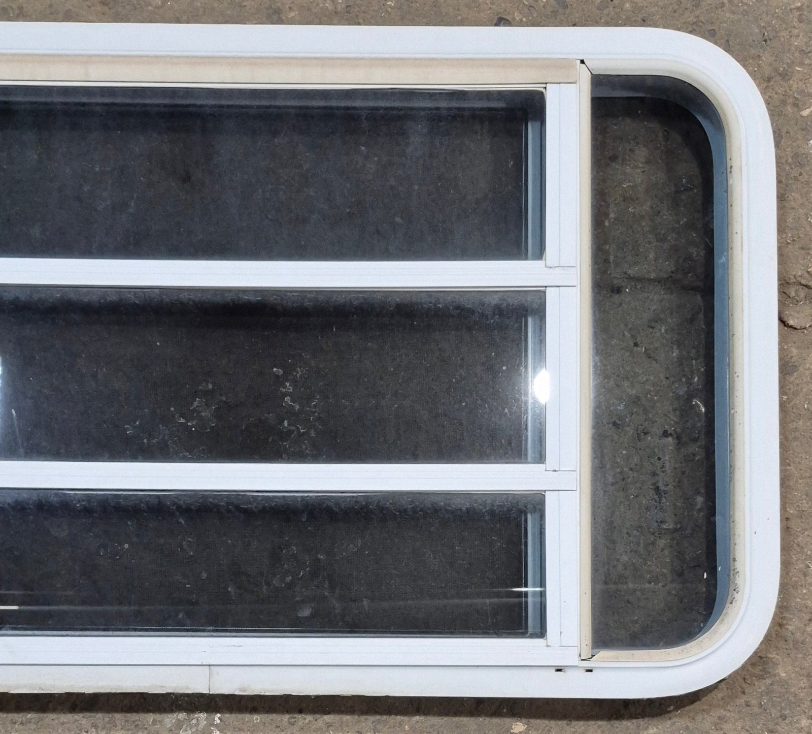 Used White Radius Opening Window : 47 1/4
