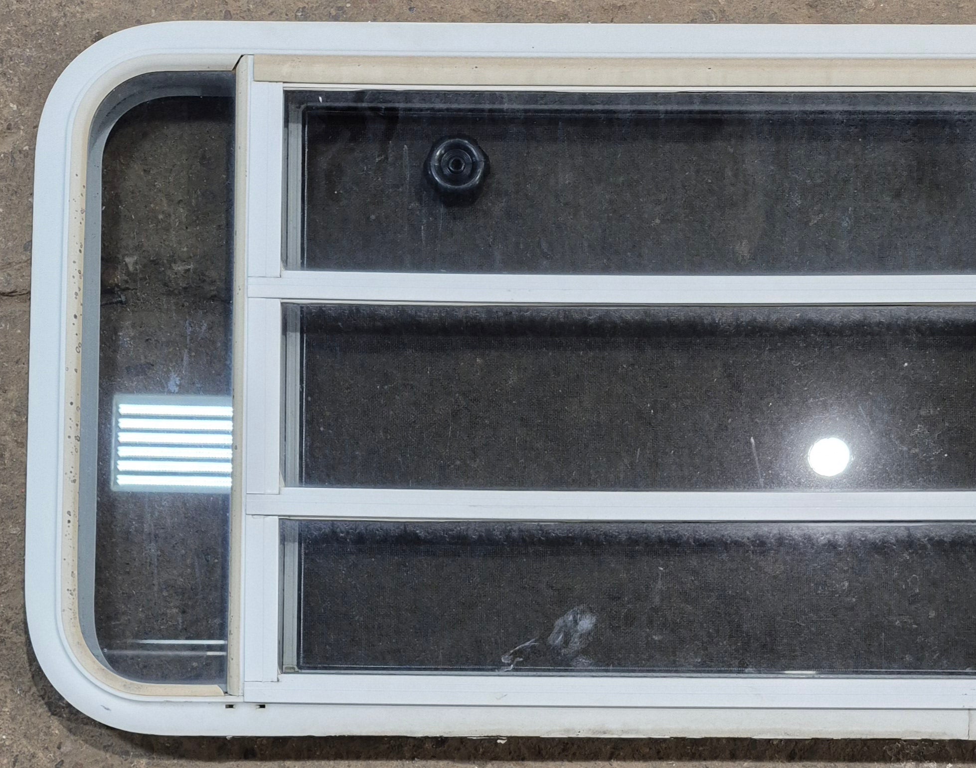 Used White Radius Opening Window : 47 1/4" W x 21 1/4" H x 1 7/8" D - Young Farts RV Parts