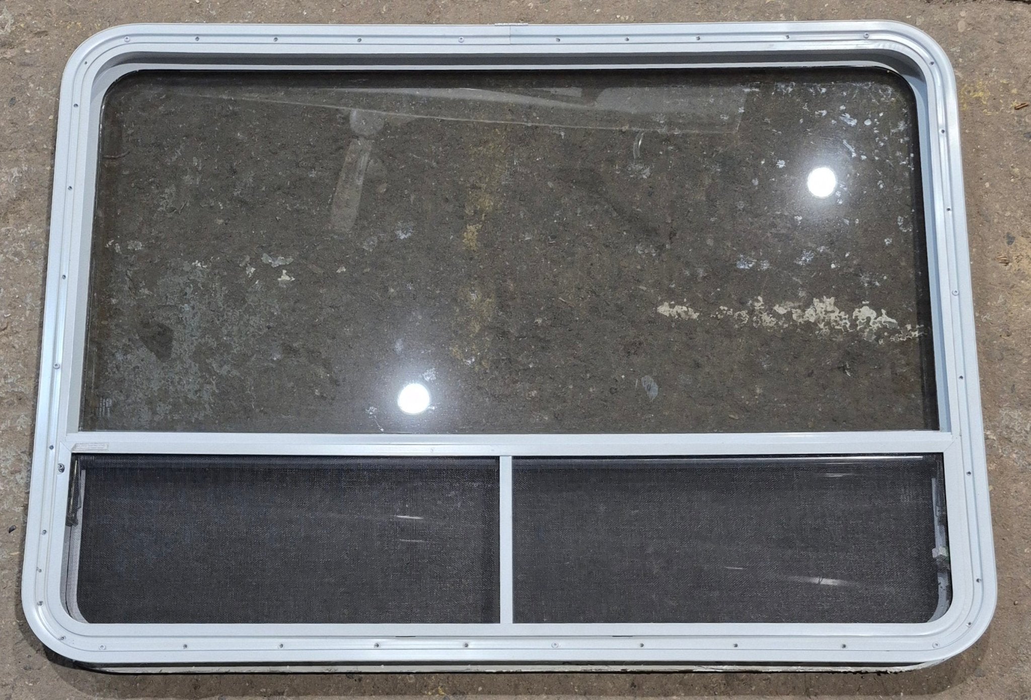 Used White Radius Opening Window : 47 1/4" W x 34 1/4" H x 1 3/4" D - Young Farts RV Parts