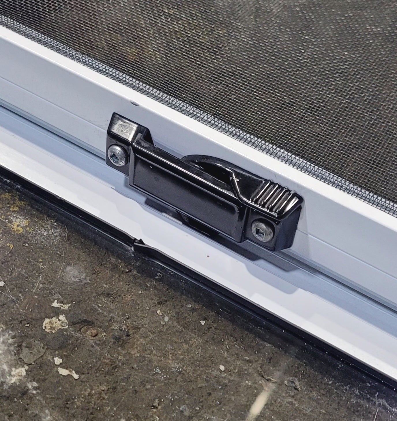 Used White Radius Opening Window : 48 1/4