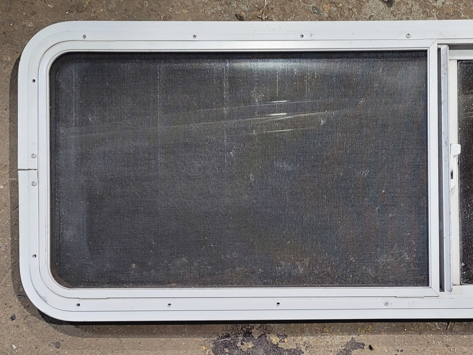 Used White Radius Opening Window : 54