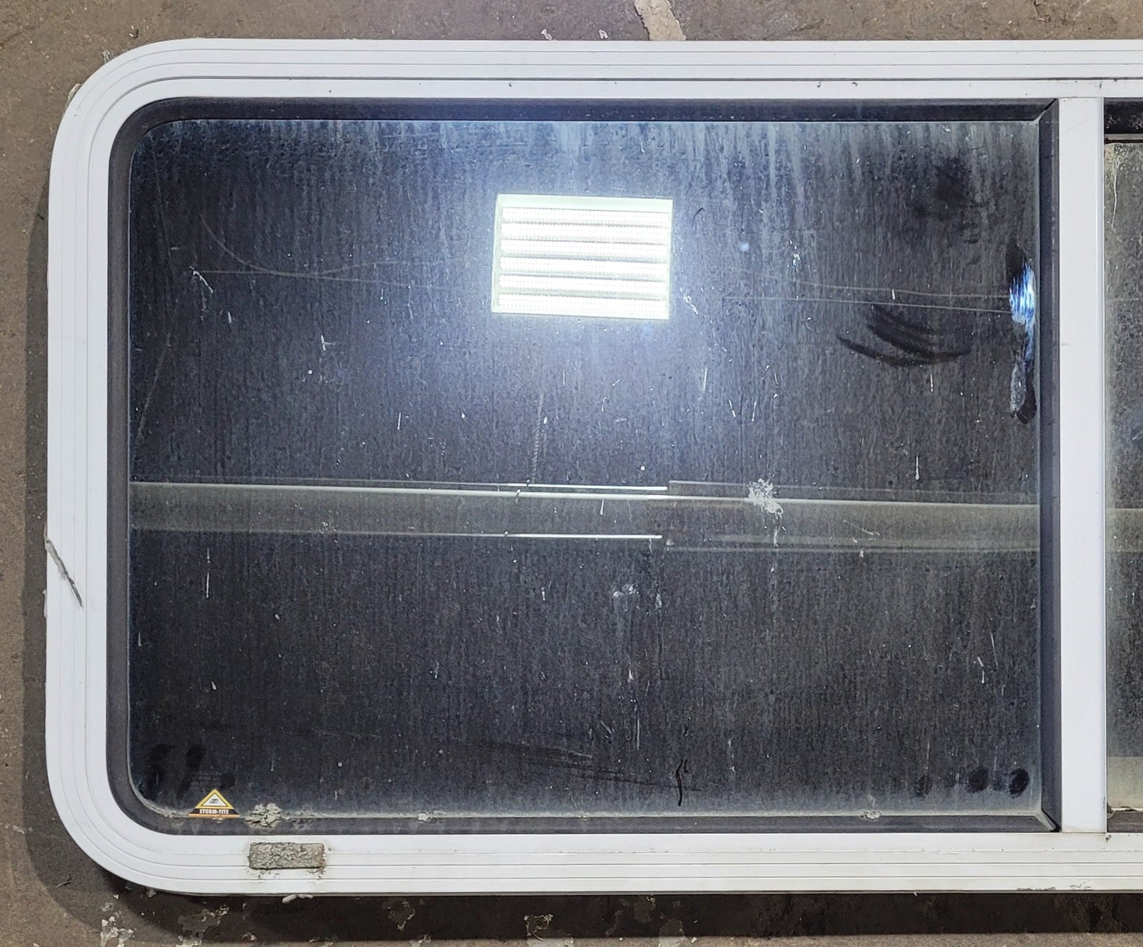 Used White Radius Opening Window : 54