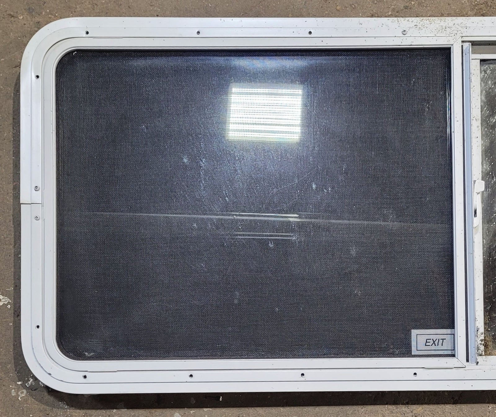 Used White Radius Opening Window : 54